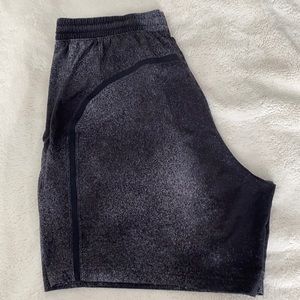 Lululemon shorts 7”